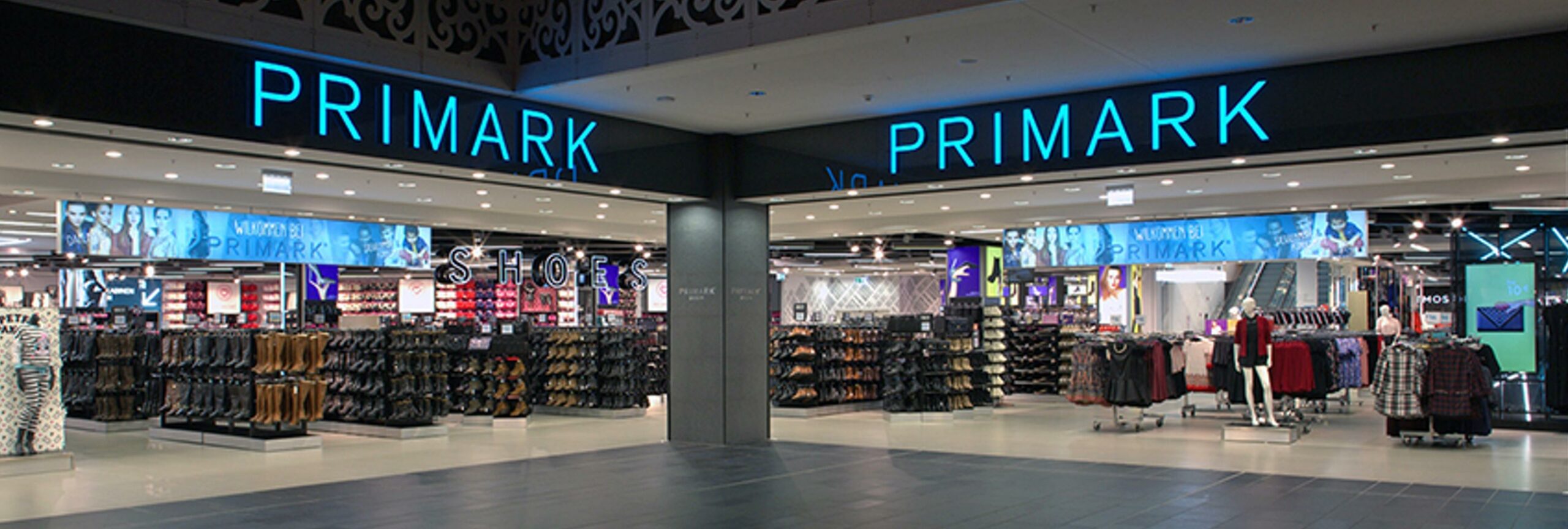 Entrada a Primark