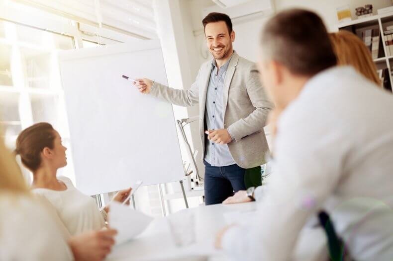 Trabajar en el extranjero: requisitos y plazo