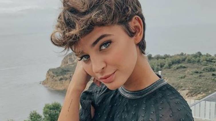 Laura Escanes posando en unas de sus fotos de Instagram