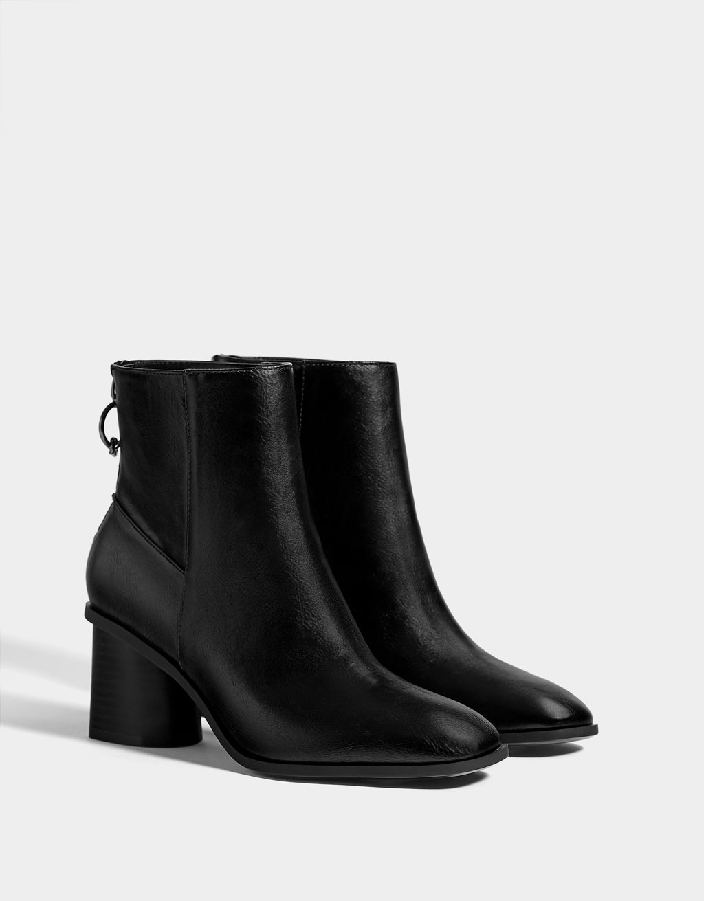 Rebajas en Bershka: así puedes conseguir estos botines a mitad de precio