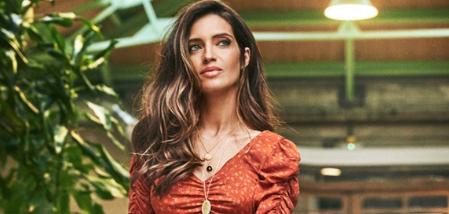 Sara Carbonero en una de las publicaciones de Instagram de la marca popa