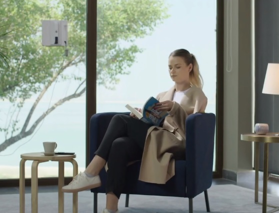 Robot limpiacristales de exterior e interior de Limodo