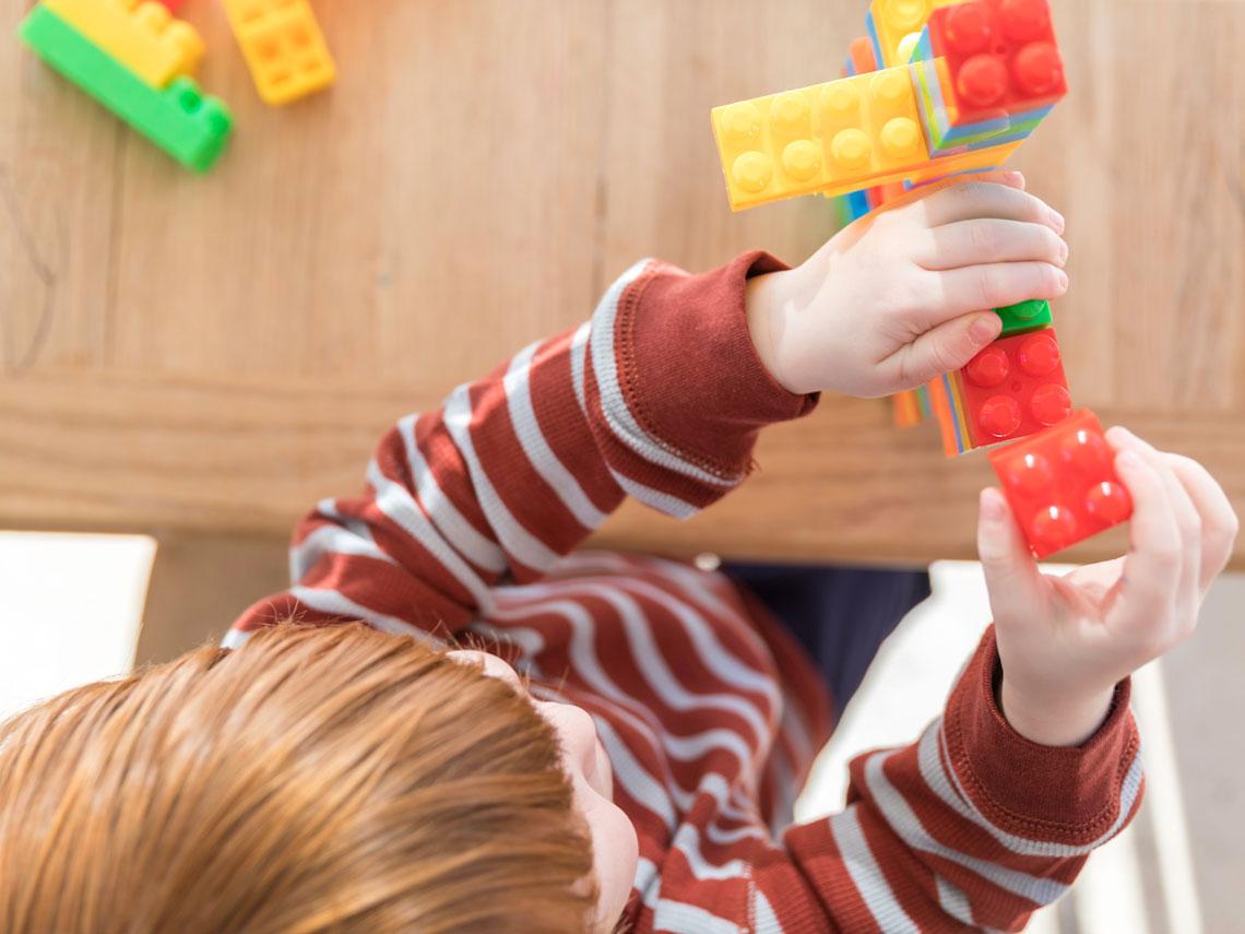 Cubo de motricidad en Aldi