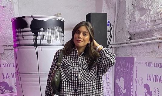 El conjunto de Pull & Bear que nos devuelve la tendencia del tweed y conquista a las influencers españolas