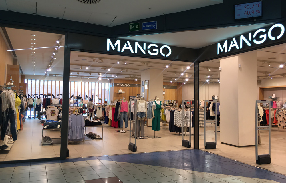 Mango: venta de mascarillas y geles