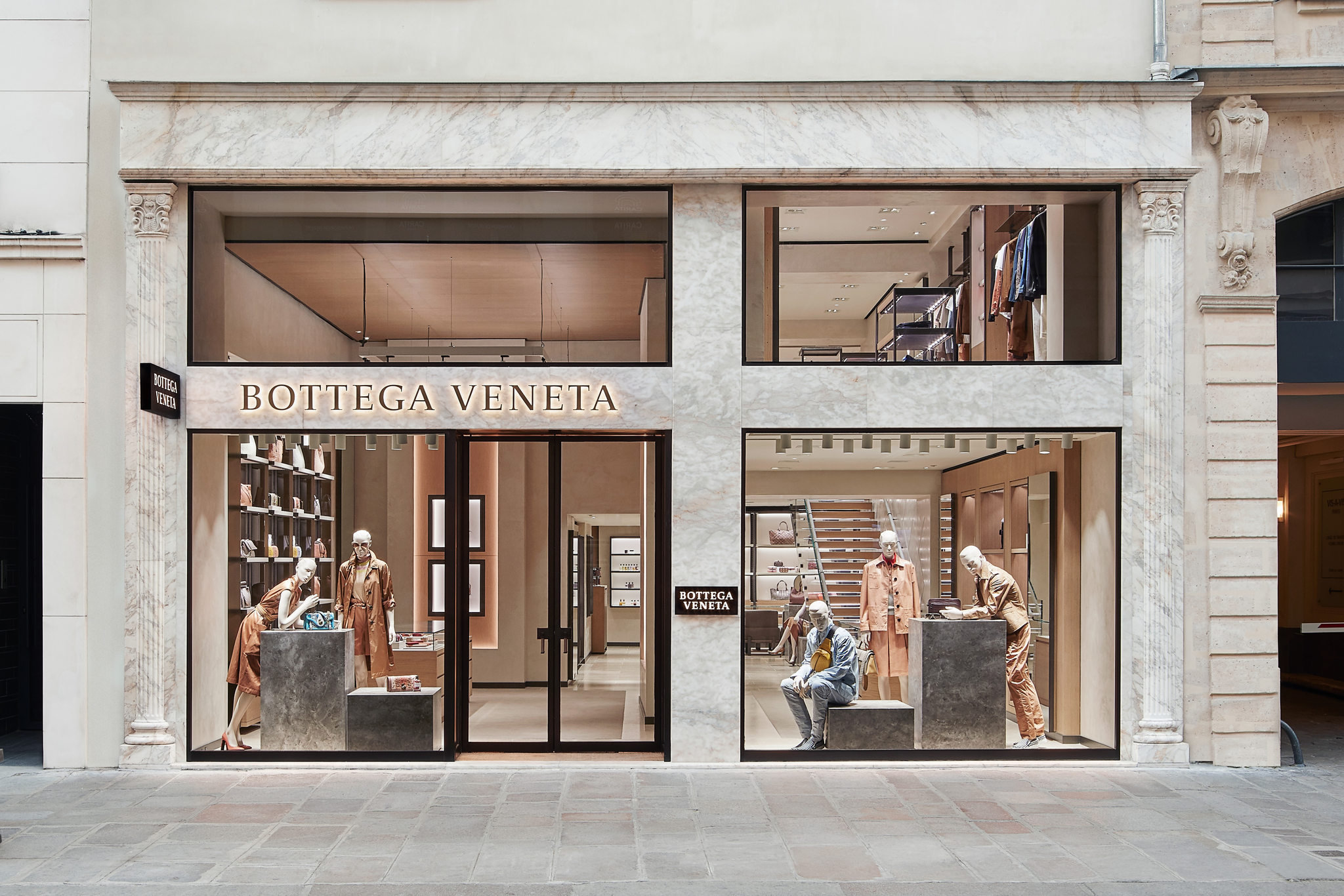 Zara: réplica de sandalias de Bottega Veneta