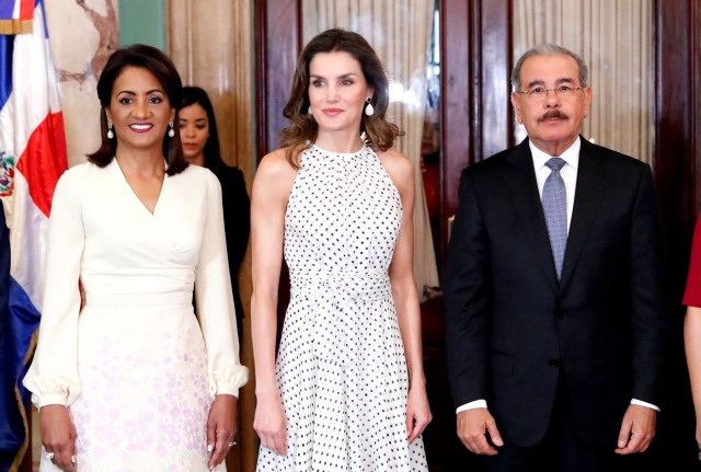 El Corte Inglés vende en rebajas este vestido de Doña Letizia que está llamado a ser el éxito de la temporada