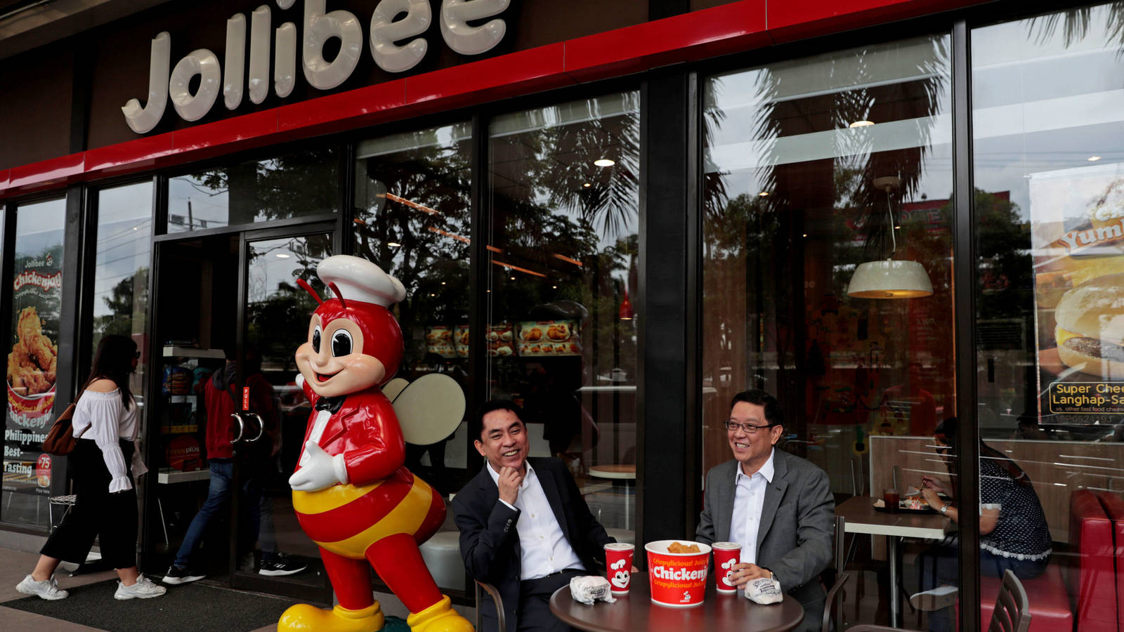 Jollibee: restaurante comida rápida filipino