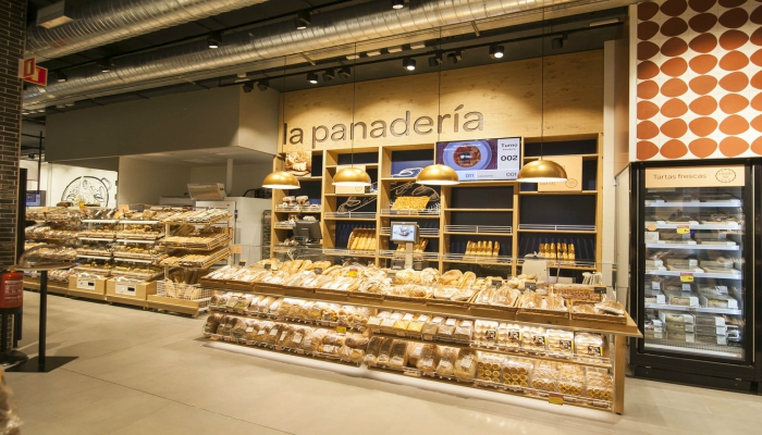 Carrefour presenta la primera gama de panes cien por cien de espelta: el origen