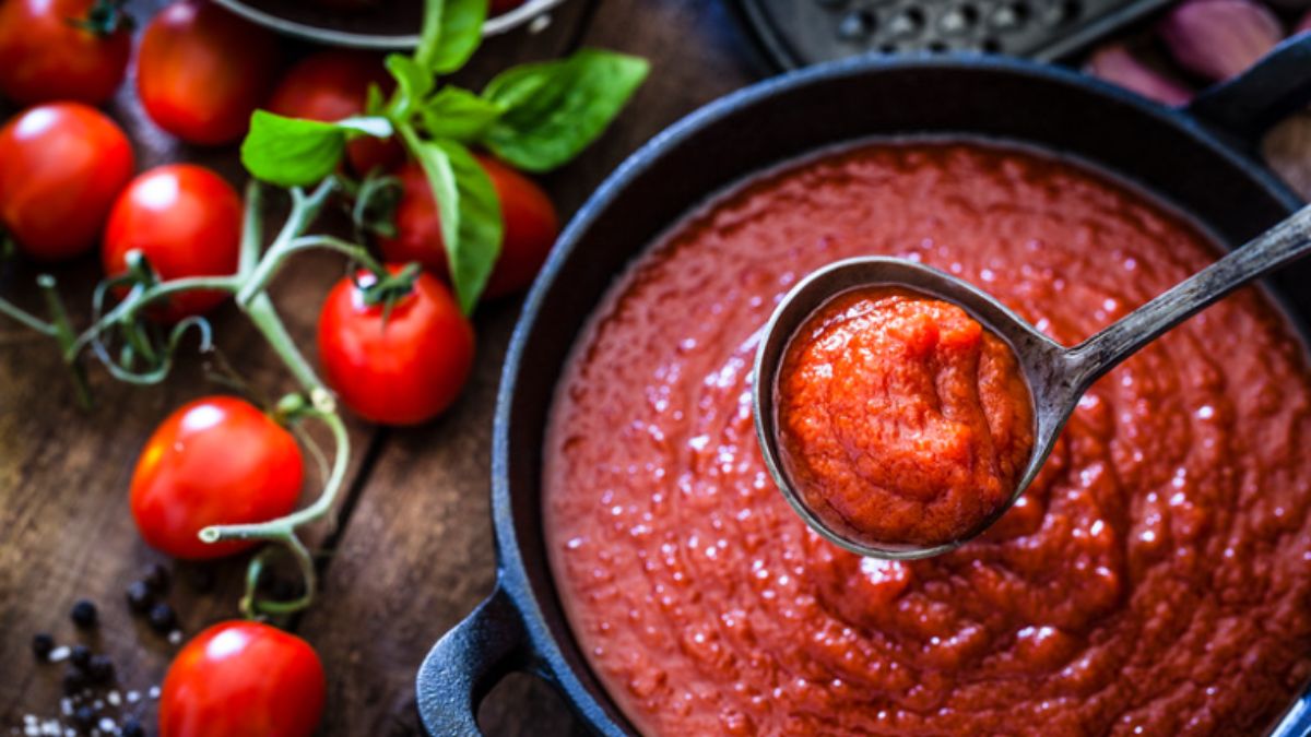 Cómo Preparar Salsa de Tomate para Pizza: Receta Italiana Tradicional