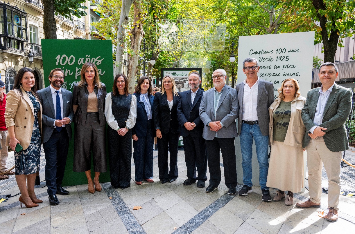 Cervezas Alhambra Celebra Su Centenario con una Exposición Histórica en Granada