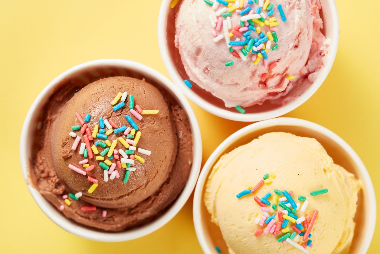 Heladería en Granada: tradición artesanal y sabores auténticos